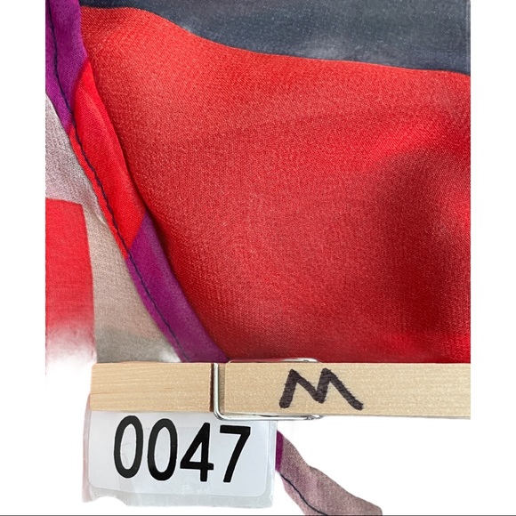 Semi-sheer Multi color Top Horizontal geometric pattern drop sleeve XXL - Picture 5 of 5